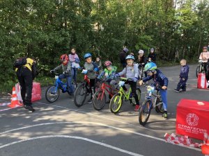 В Мурманске прошла детская велогонка